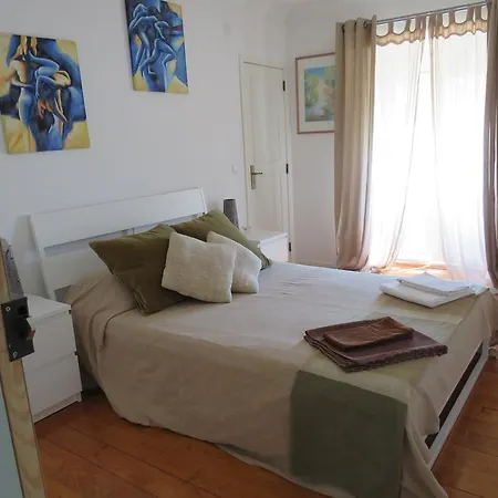 Casa Santa Clara 3* Lissabon